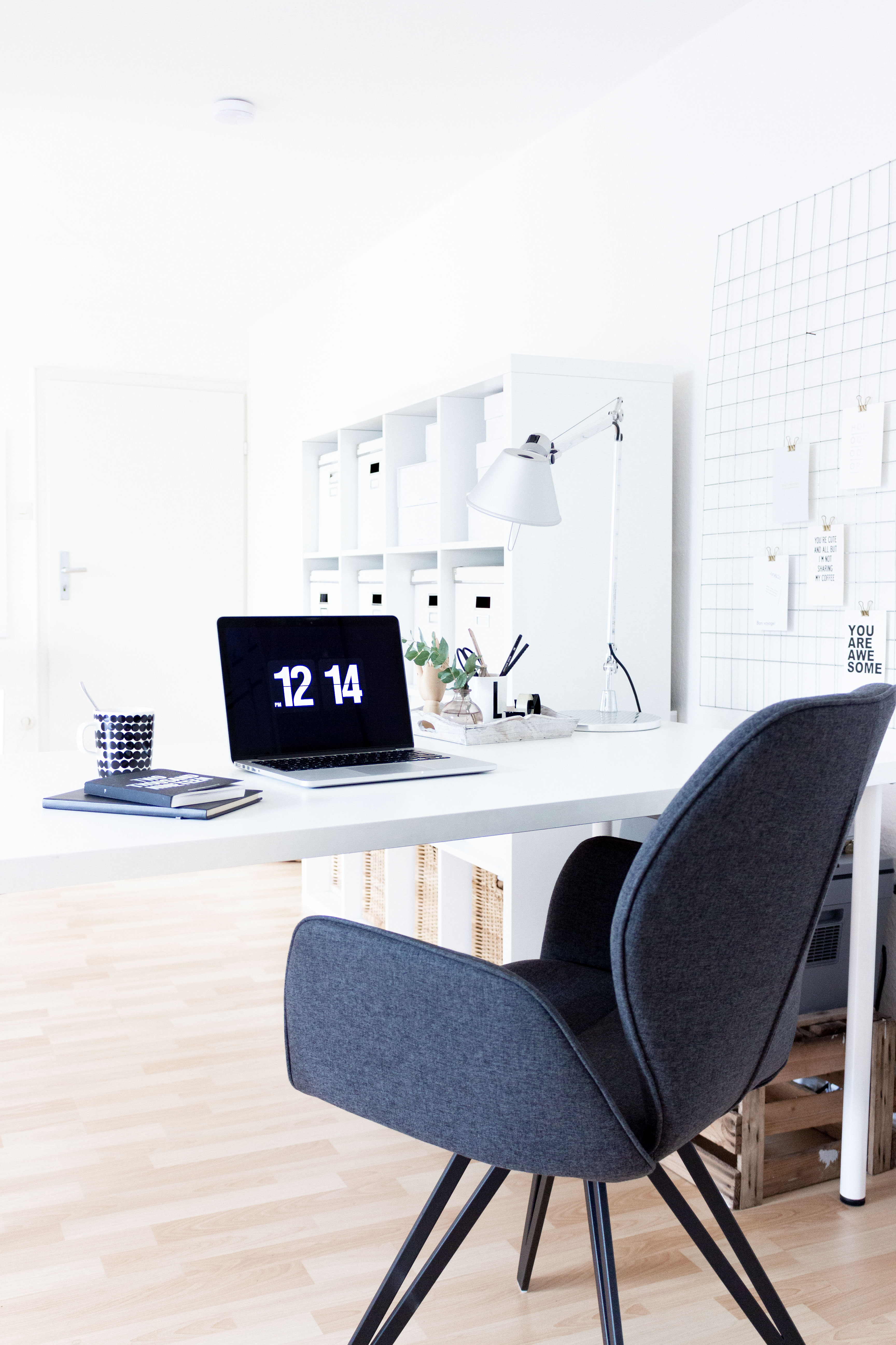 Interior | Home Office Update mit einem bequemen Stuhl von Manuu Möbel | www.scandiinspiration.com