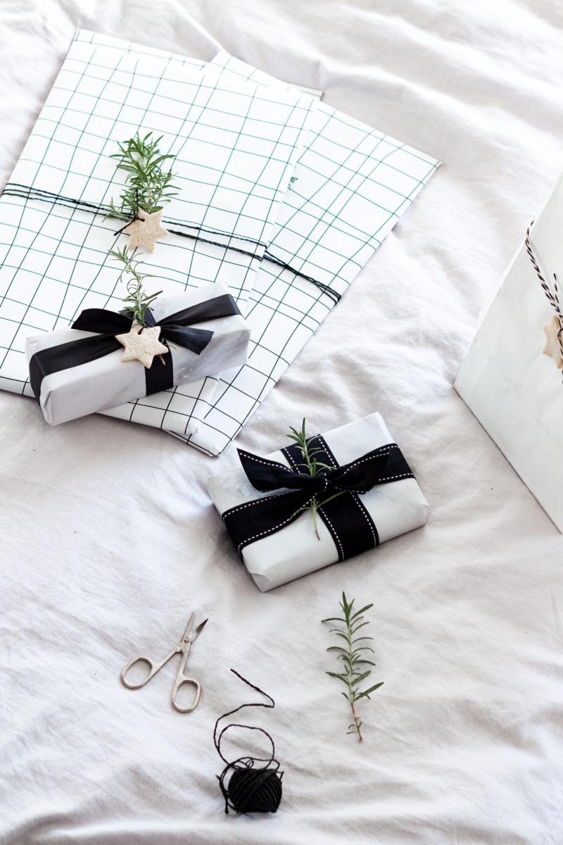 DIY | Geschenke einpacken zu Weihnachten 2019 | www.scandiinspiration.com