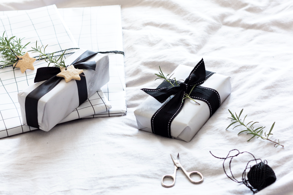 DIY | Geschenke einpacken zu Weihnachten 2019 | www.scandiinspiration.com